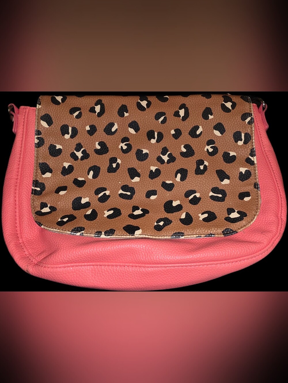 Thirty-One Coral Leopard Print Flap Crossbody Bag